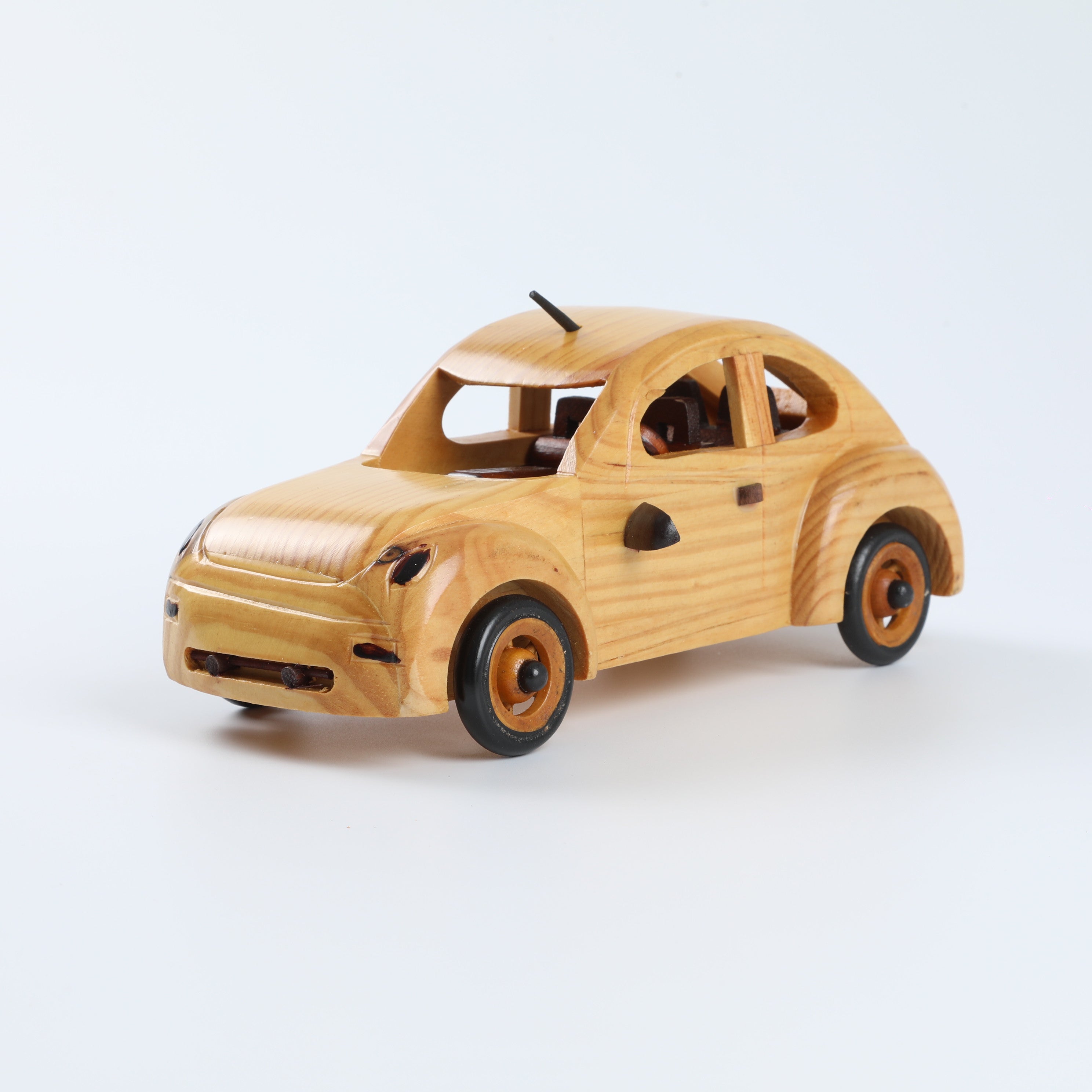Time-Tested Wooden Car: A Child's First Focus & Coordination Journey