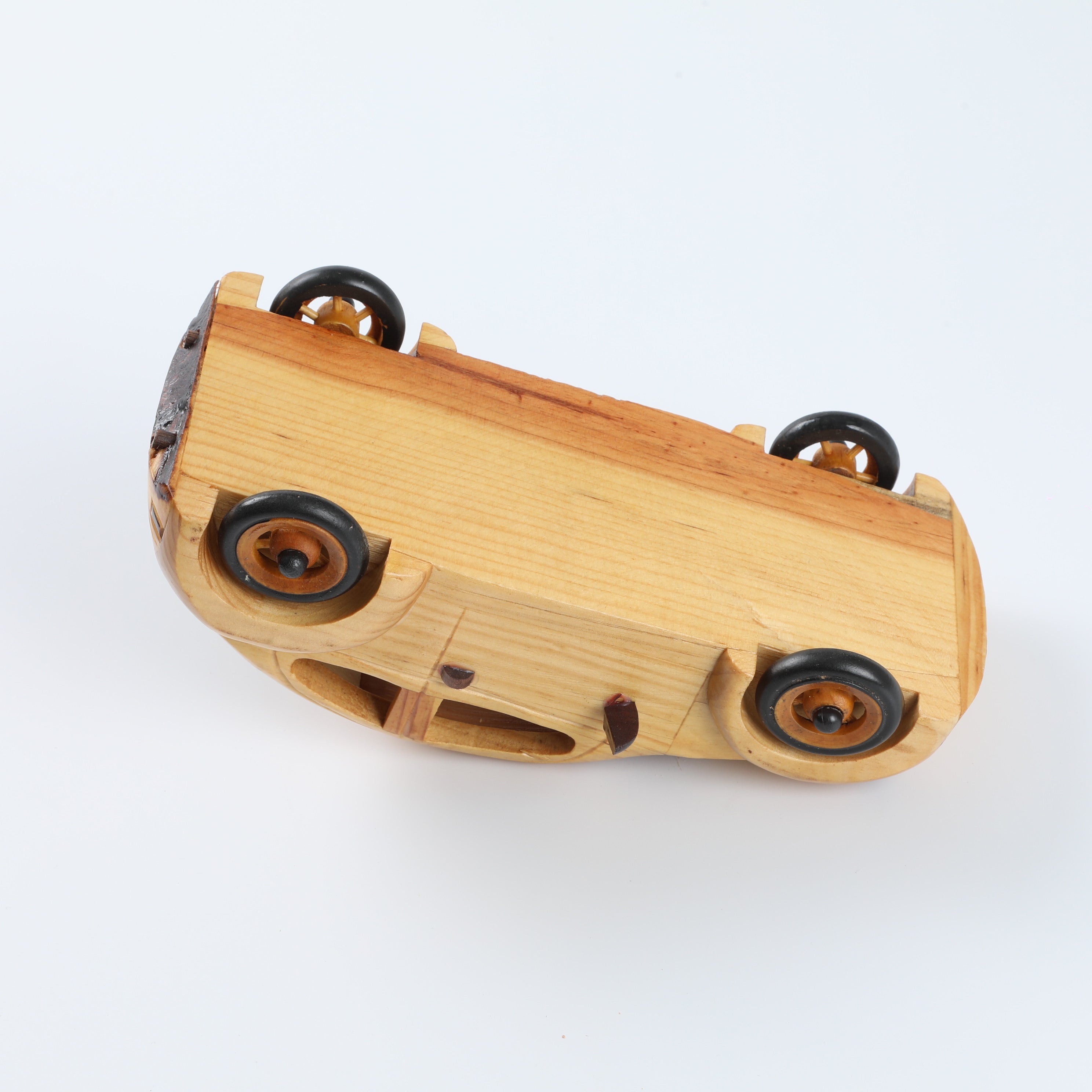 Time-Tested Wooden Car: A Child's First Focus & Coordination Journey